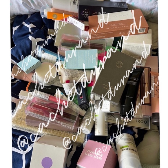 NEW Largest & Highest Rated Bundle of Luxury & High-End Cosmetics & Skincare NEW - Picture 11 of 17